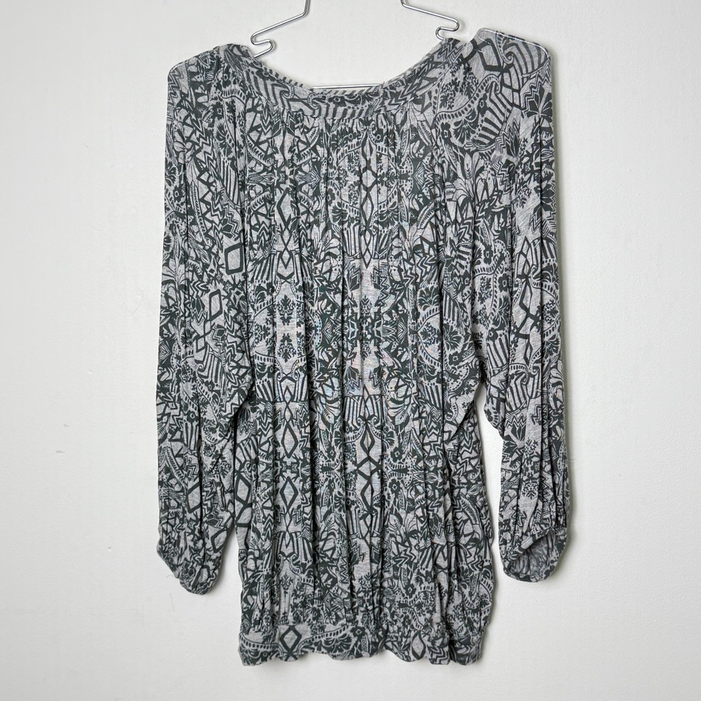 Free People Blouse Tribal Print Grey Sleeve Women M 3/4 sleeve - Picture 7 of 8
